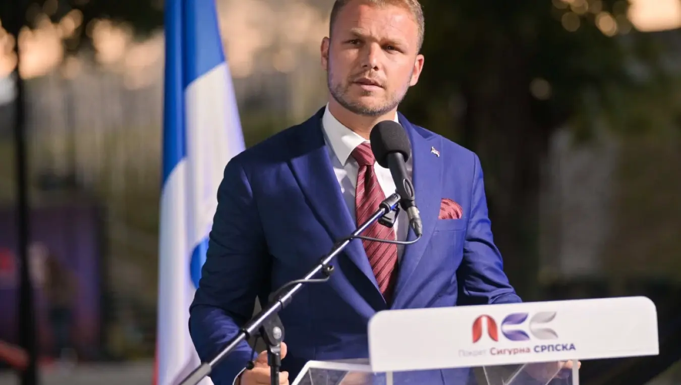 Станивуковић вратио лоптицу Додику: Нама не треба тенк, имамо повјерење грађана