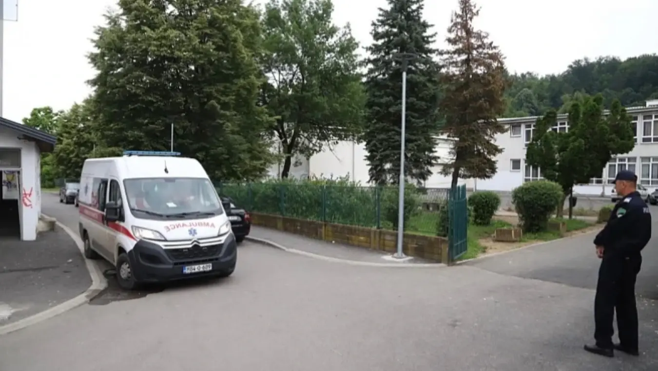Ухапшена ученица која је ножем напала и повриједила двије дјевојчице