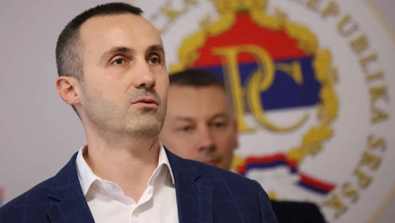 Лолић: Повећати број кабина за гласање у Бањалуци да грађани не би одустајали од гласања