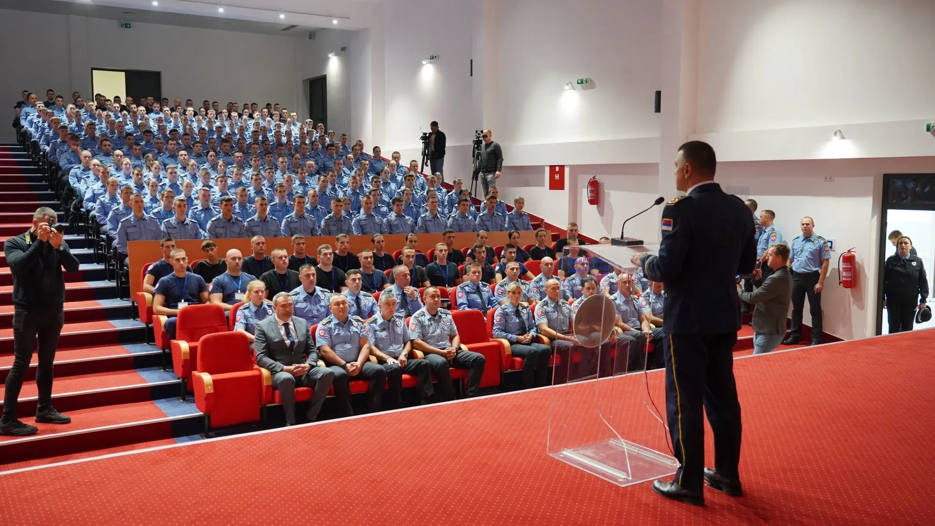 Историјски час за више од 600 кадета МУП-а