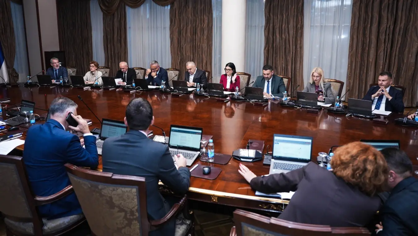 Влада РС