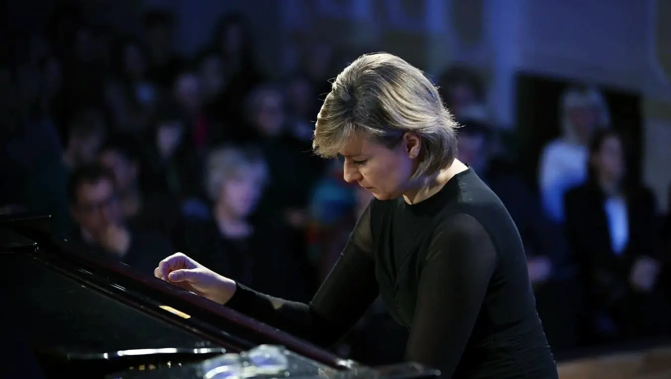елена Тарасова