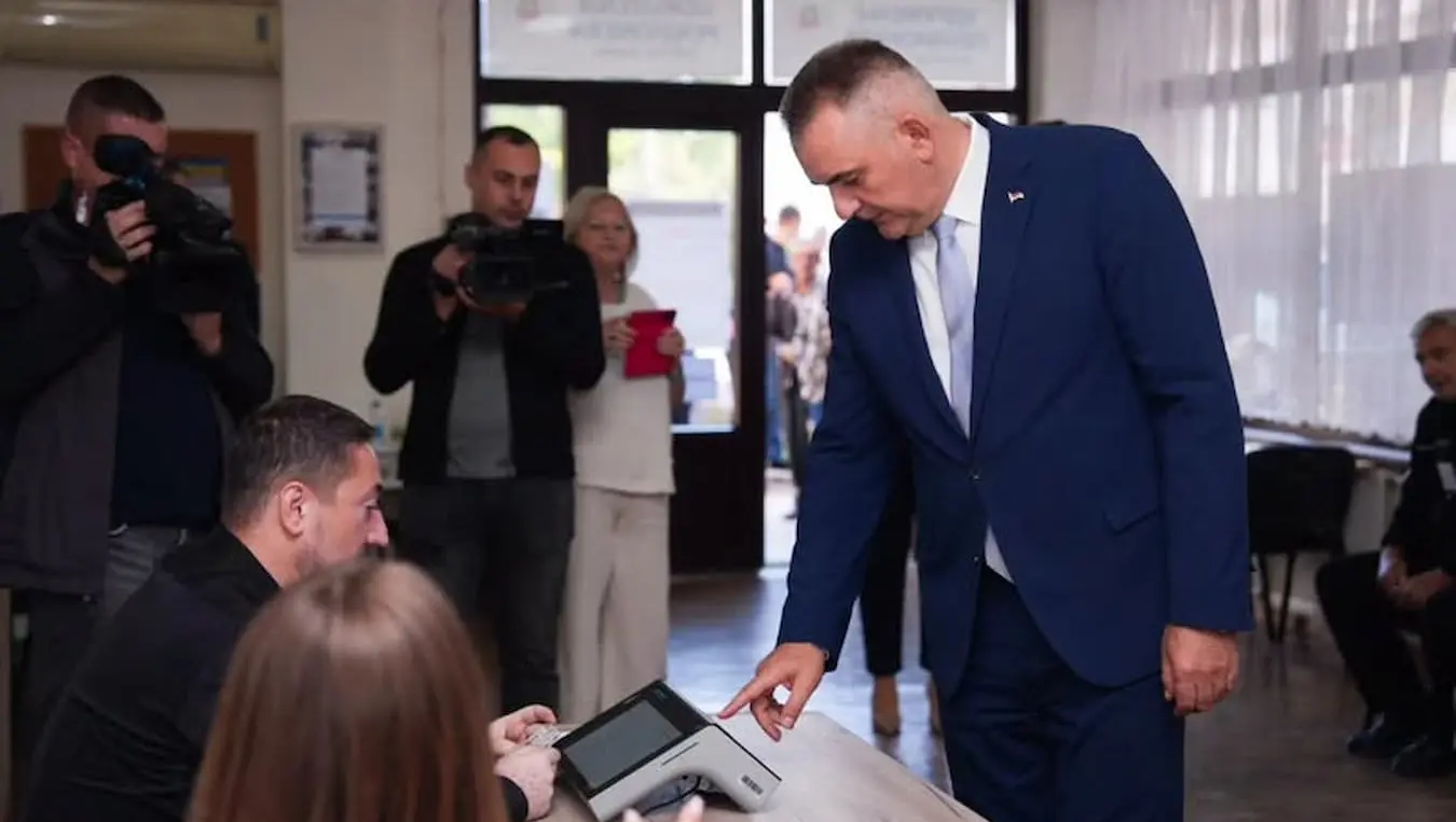 Саво Минић гласа