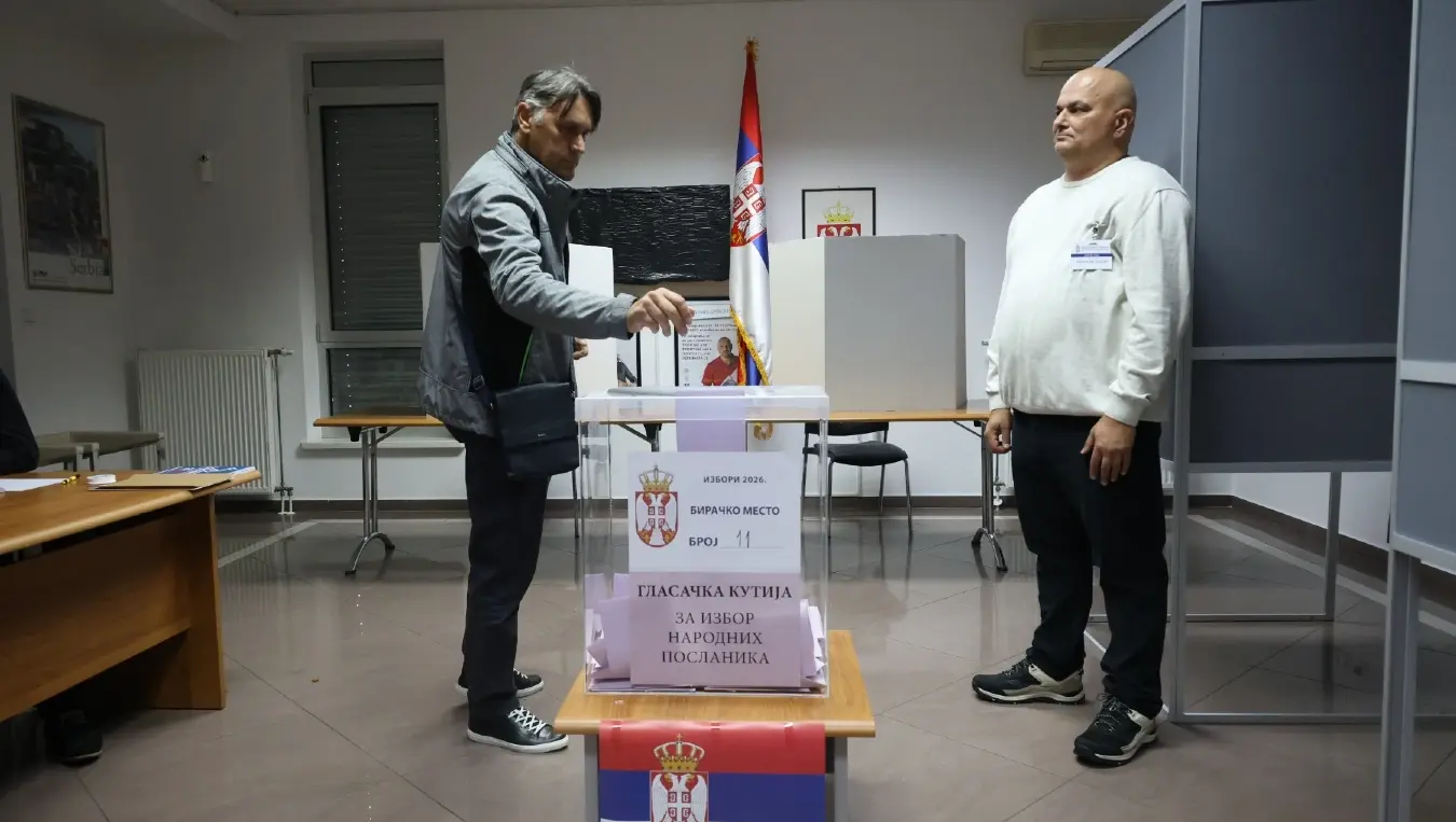 У Бањалуци на вријеме отворена сва три бирачка мјеста