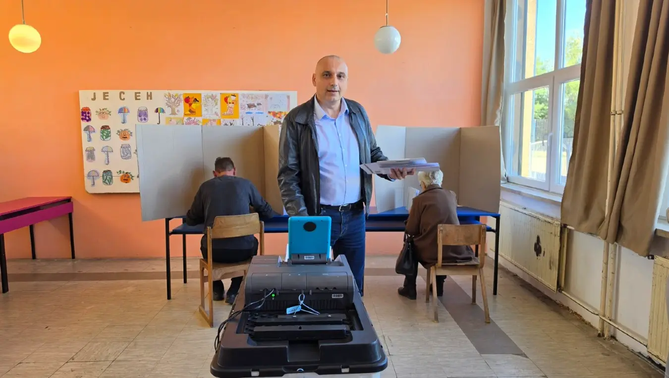 Дарко Бањац гласао