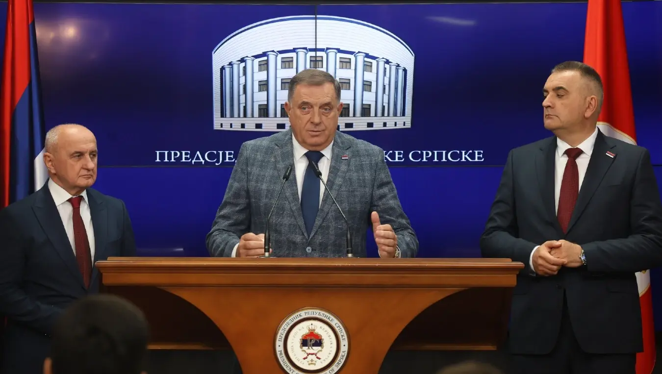 Милорад Додик