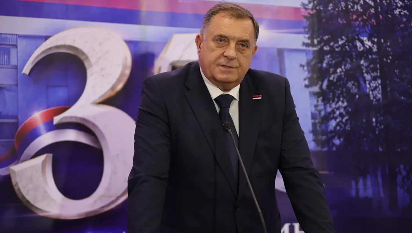 Милорад Додик