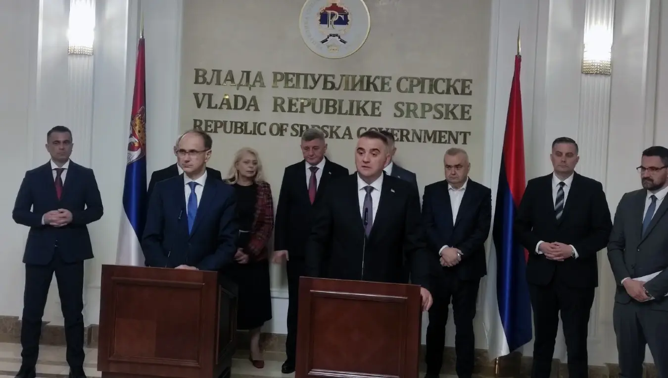 Саво Минић