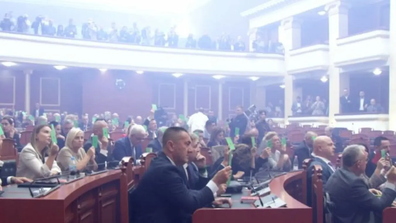 албанија парламент